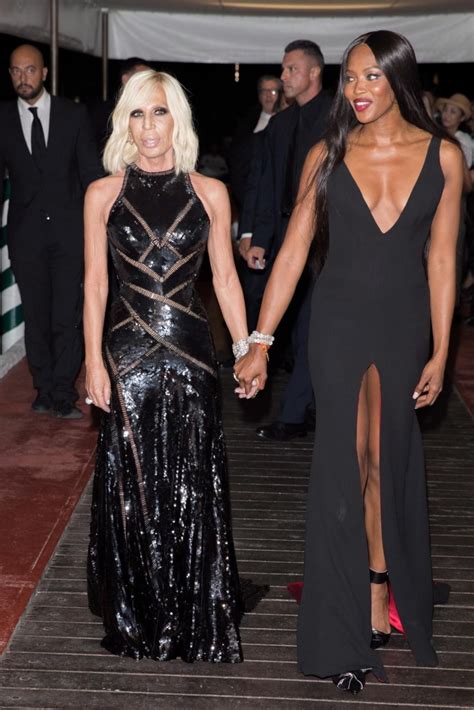 donatella versace naomi campbell|donatella versace.